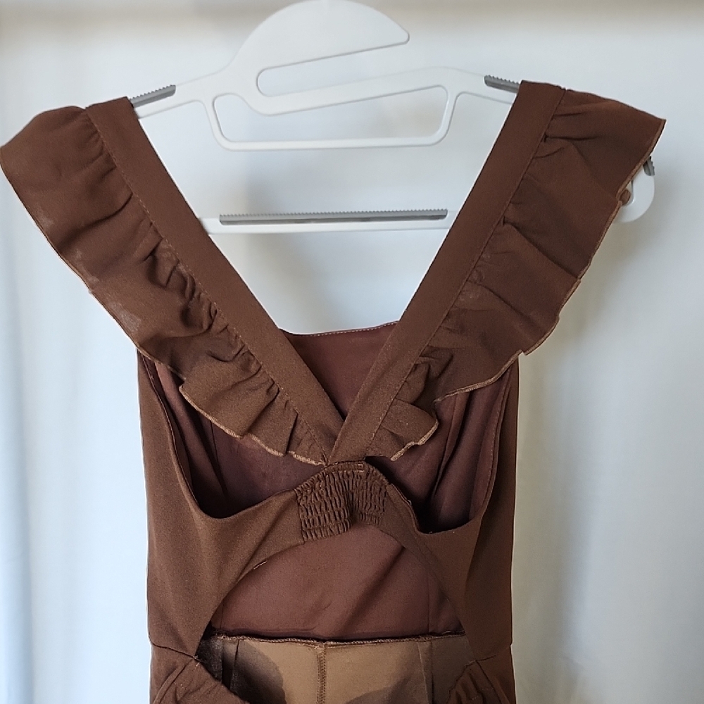 Chic Brown Sleeveless Jumpsuit - Picture 7 of 8